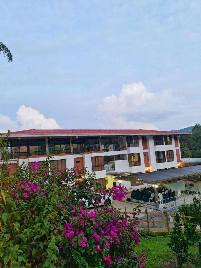 Piedra Del Penol Hotel Guatapé Exteriör bild