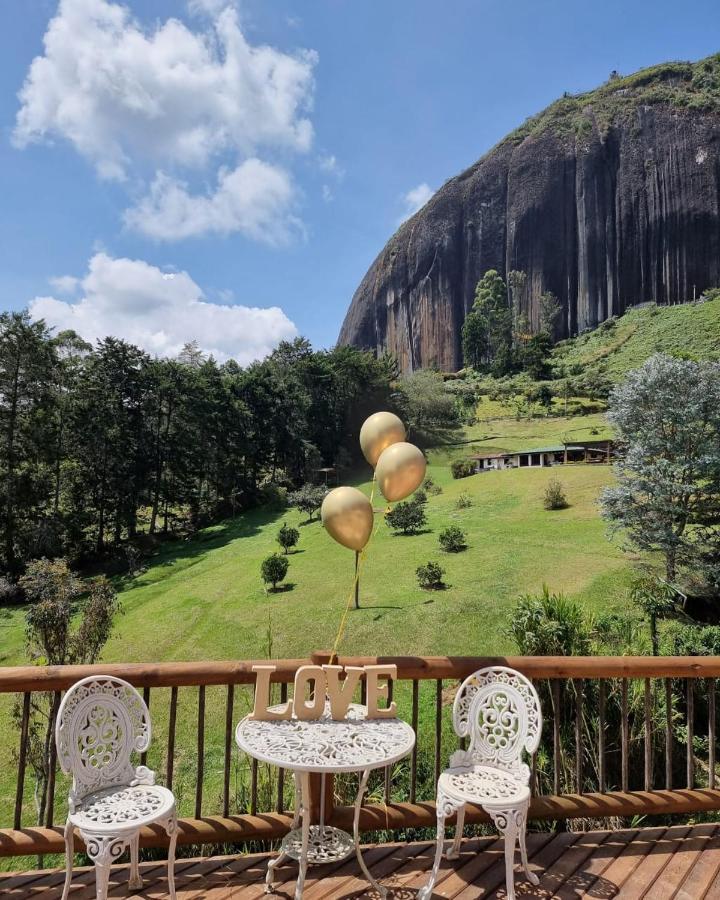 Piedra Del Penol Hotel Guatapé Exteriör bild