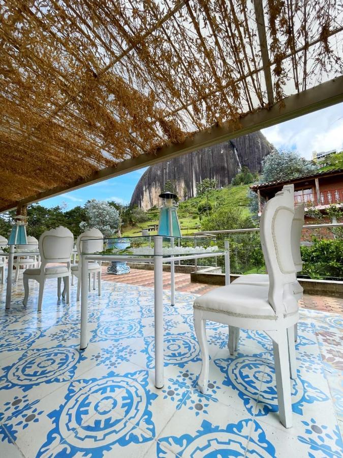 Piedra Del Penol Hotel Guatapé Exteriör bild