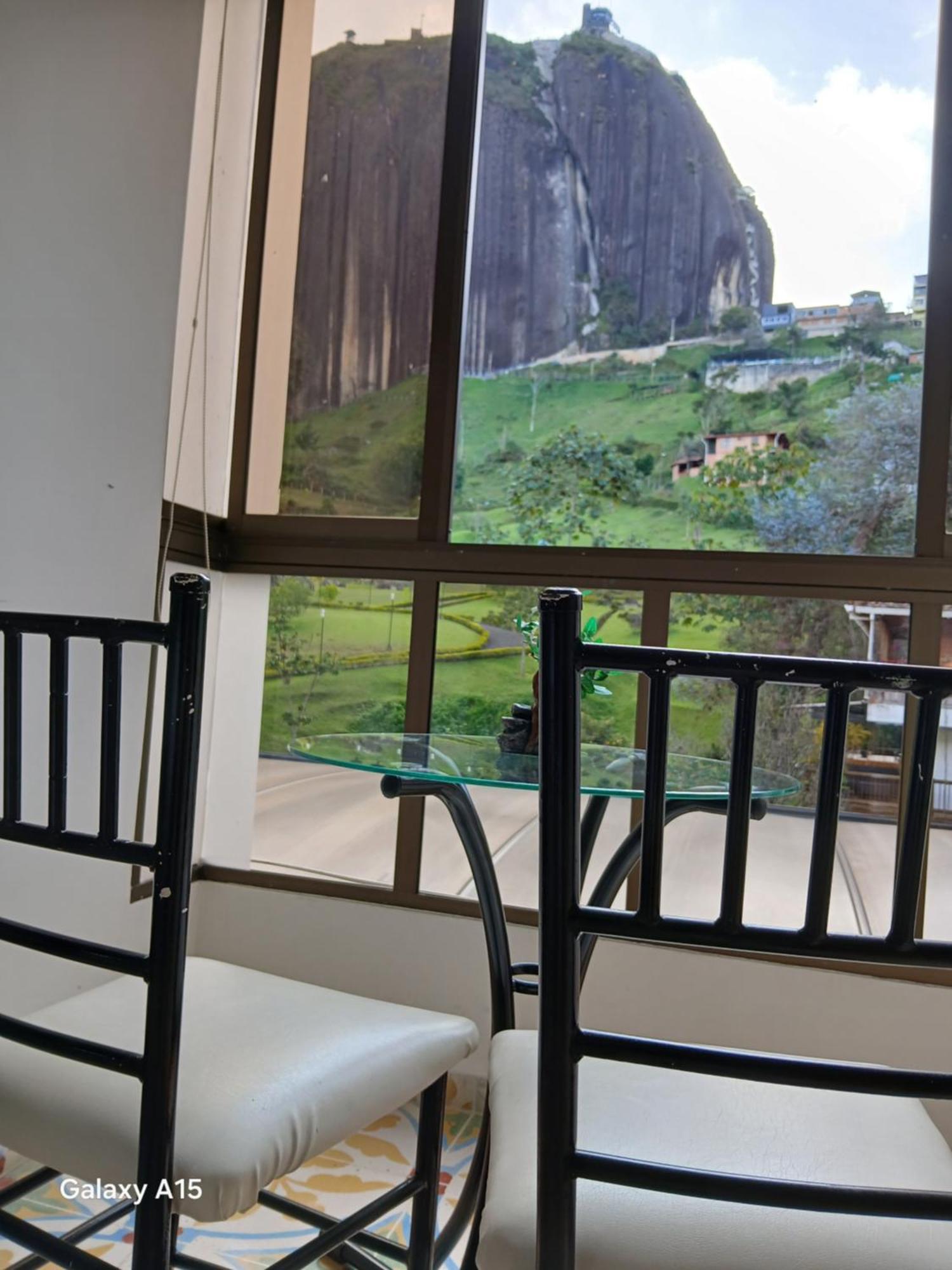 Piedra Del Penol Hotel Guatapé Exteriör bild